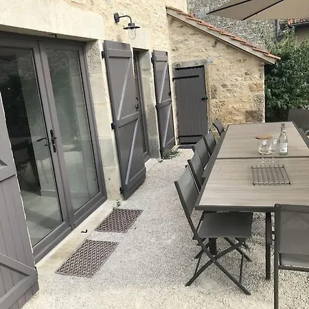 Nyaraló La Maison De Laz , Maison De Caractere Entierement Renovee 2022 Saint-Pierre-Toirac