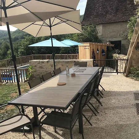 La Maison De Laz , Maison De Caractere Entierement Renovee 2022 Tatil Evi